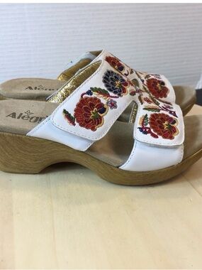 Alegria Linn Embroidered Leather Open Toe Clog Sandal Shoes Women's EU 39 US 9